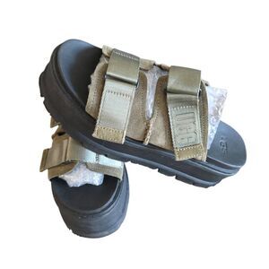 UGG womens Sz 9 light olive suede platform slide sandals